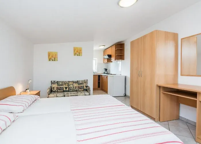 Apartamento Delic-pejic Vir