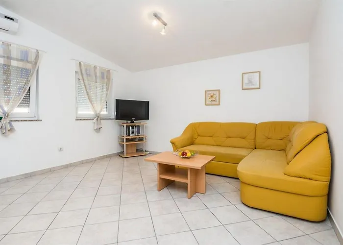 Apartamento Delic-pejic Vir