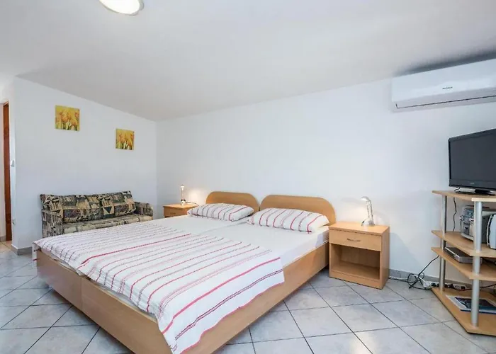 Apartamento Delic-pejic Vir