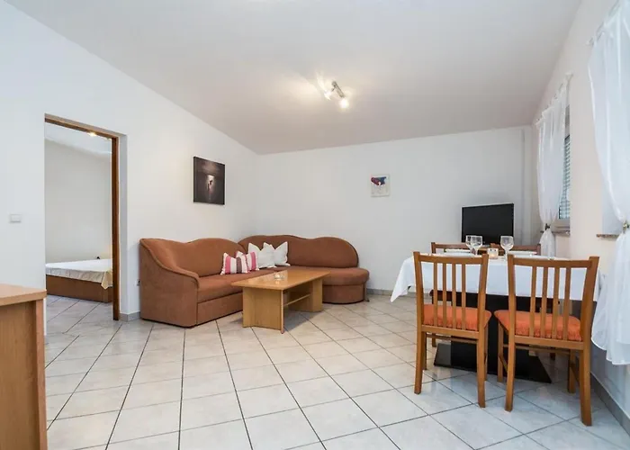 Apartamento Delic-pejic Vir