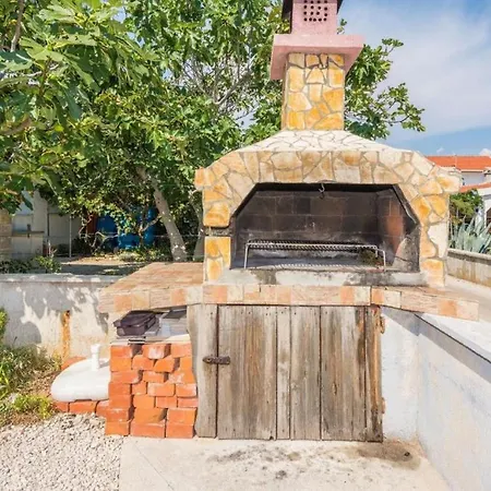 아파트 Delic-pejic *